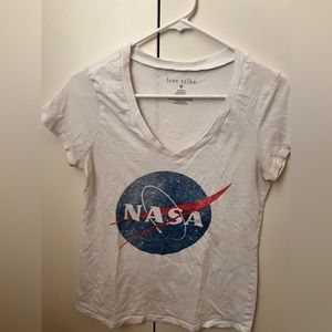 Love Tribe NASA print v neck shirt size M